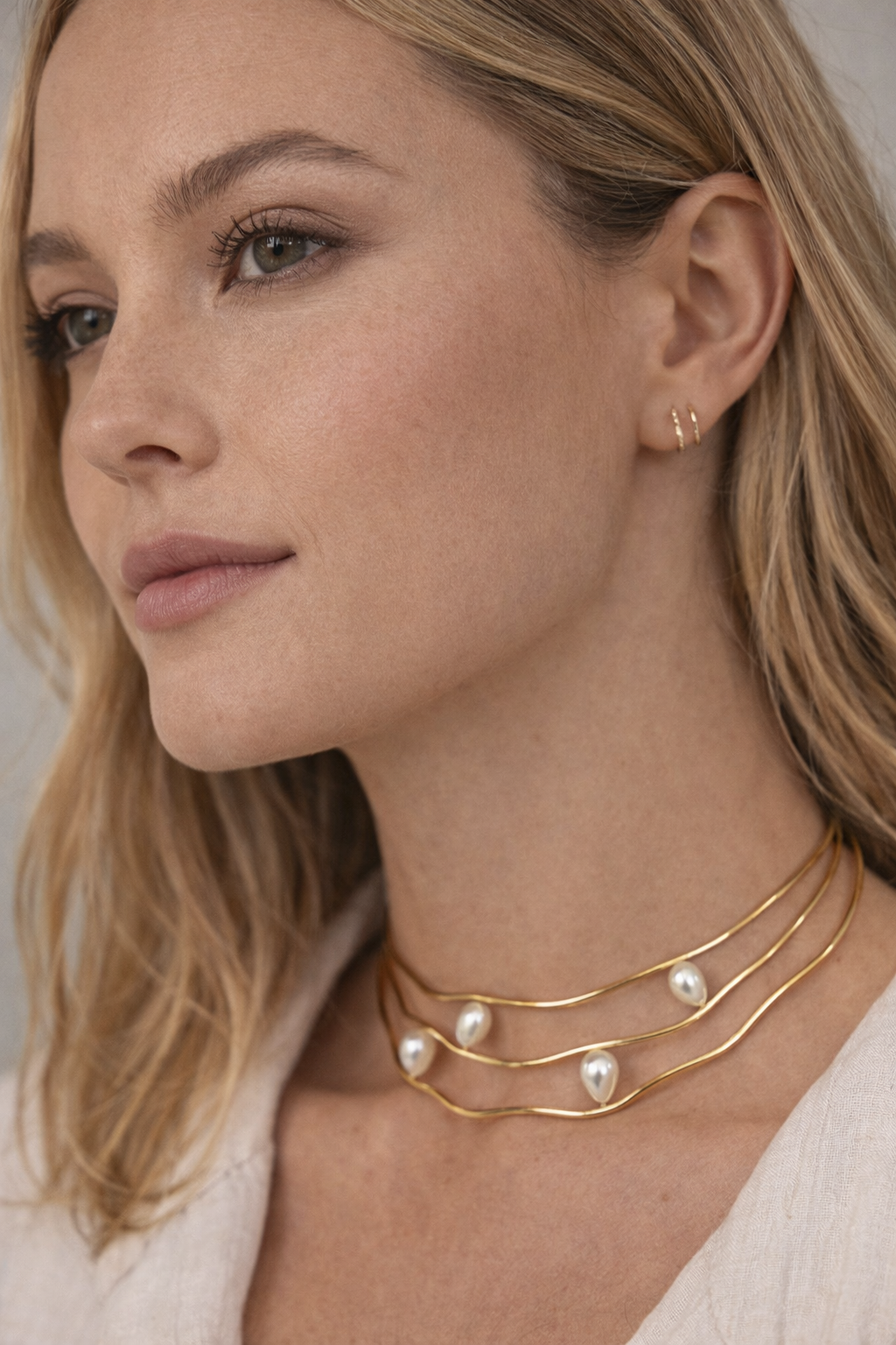 Chocker Aro Triplo com Pérolas
