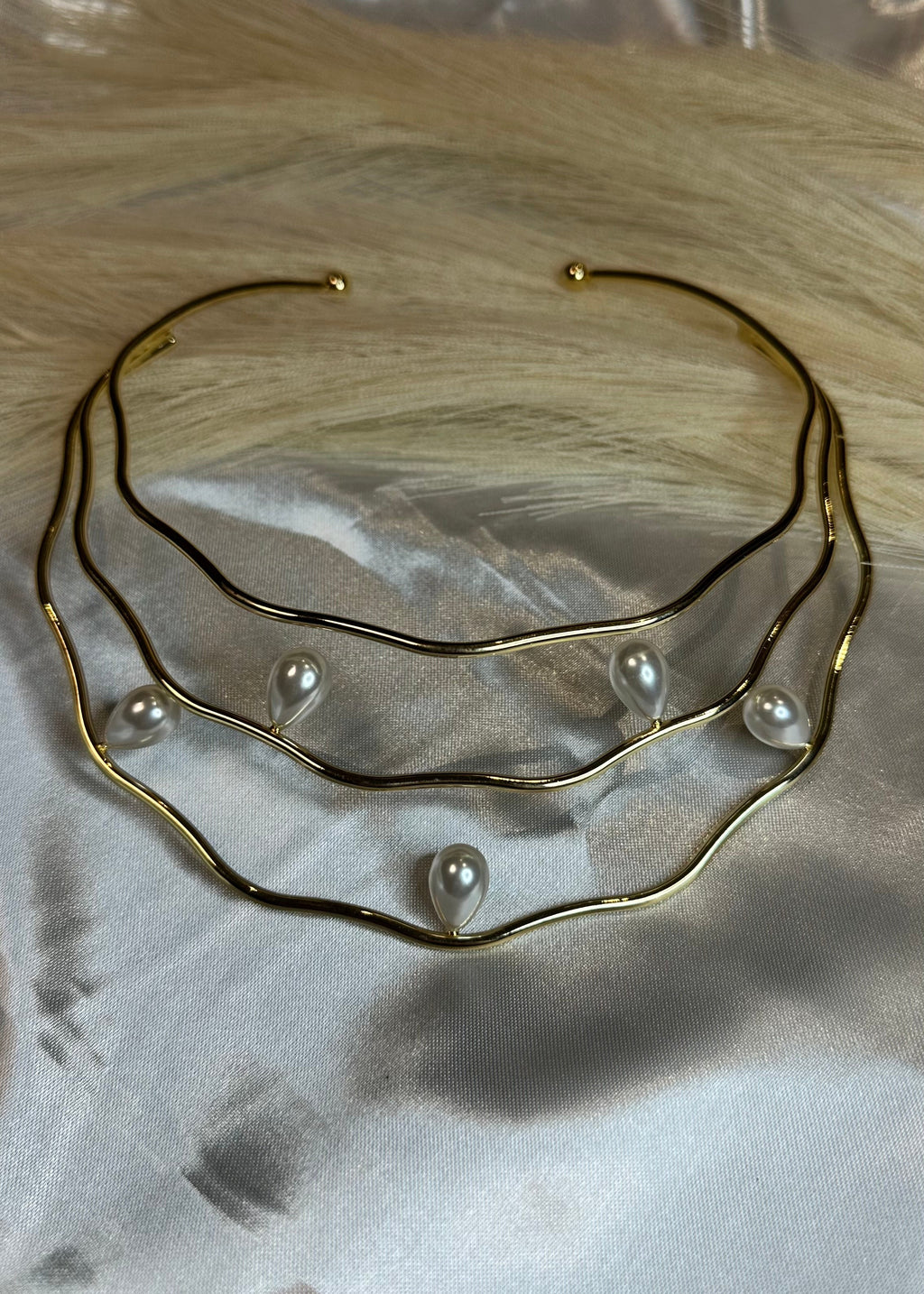 Chocker Aro Triplo com Pérolas